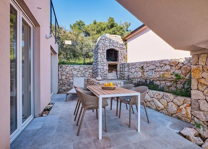 Rita Artatore Apartment Mali Lošinj