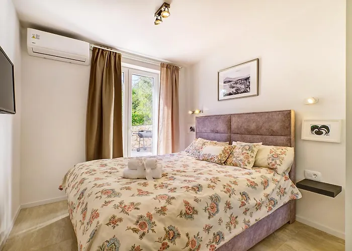 Rita Artatore Apartment *