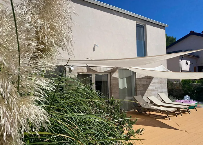 Apartman Rita Artatore *