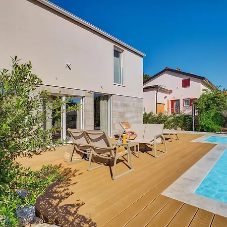 Rita Artatore Apartamento *