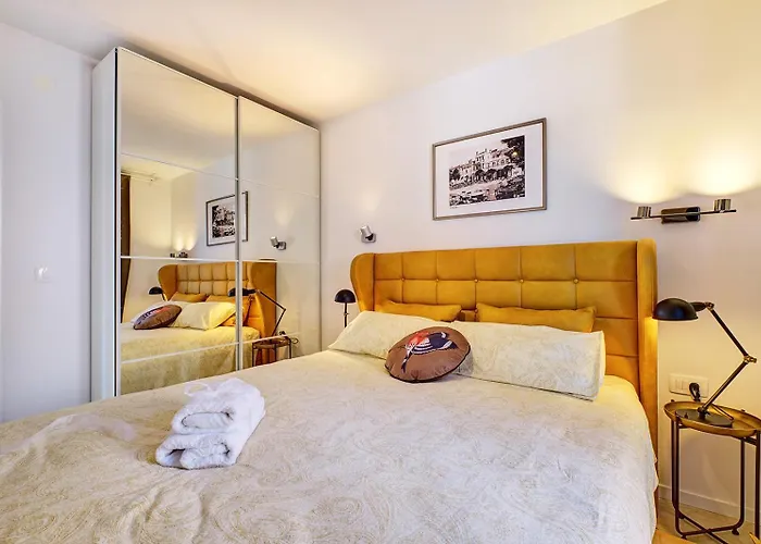 Rita Artatore アパート